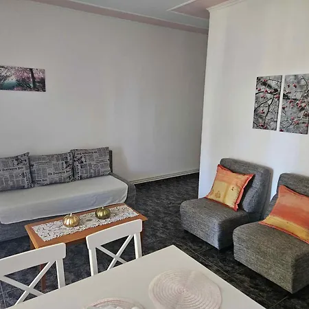 In 48127 Apartment Zalakaros