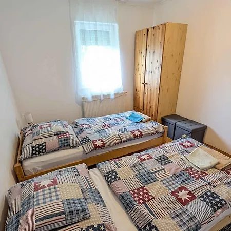 In 48127 Apartment *