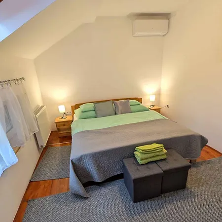 In 48127 Appartamento